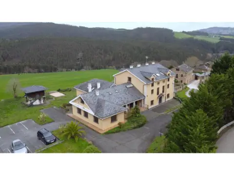 Casa en San Tirso de Abres