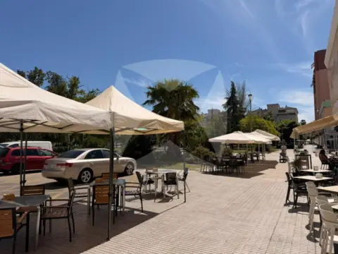 Local comercial en Huerta Rosales-Valdepasillas