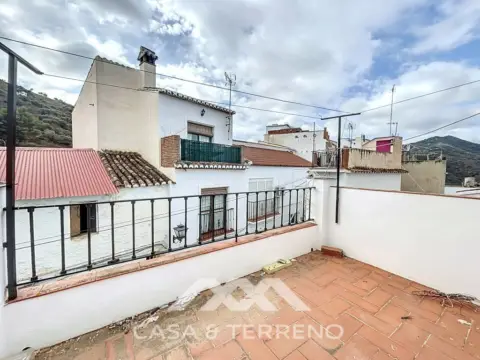 Casa en Sayalonga