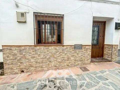 Casa en Sayalonga