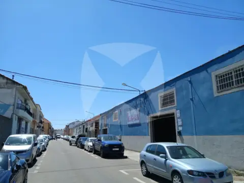 Nave industrial en Barriada de Llera