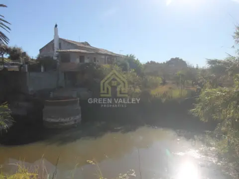 Finca rústica en Alcaide