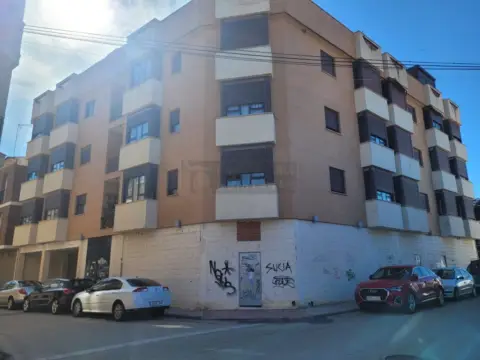 Piso en calle de Jesús y María, 11