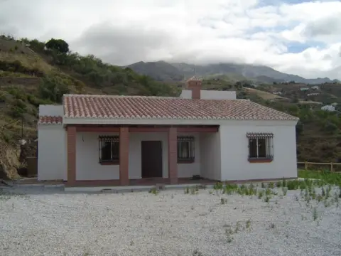 Casa en Canillas de Aceituno