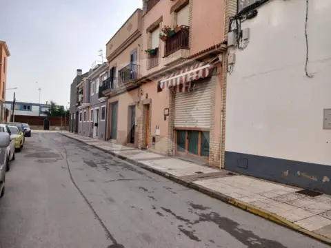 Local comercial en Barriada de Llera