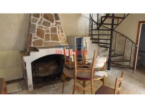 Casa en Valdehúncar