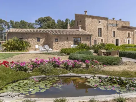 Casa rústica en Santa Maria del Camí