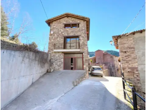 Casa en calle Fuente, 2