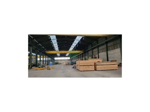 Nave industrial en Centro-Arroyo-La Fuente