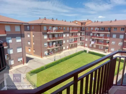 Apartamento en Villaquilambre