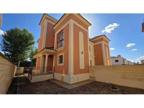 Chalet en Arenal-La Pólvora
