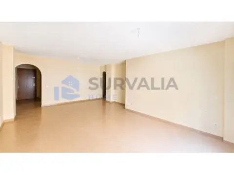 Piso en Yuncler