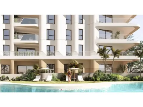 Edificio en Cala de Villajoyosa