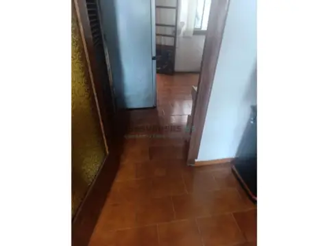 Piso en Con Derecho de Superficie, 44 Años