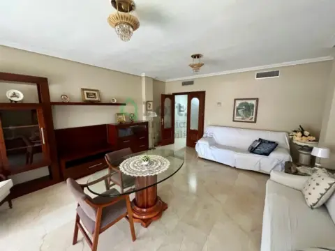 Piso en Huerta Rosales-Valdepasillas