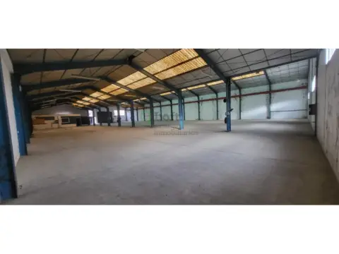 Nave industrial en El Nevero