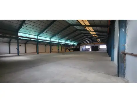 Nave industrial en El Nevero