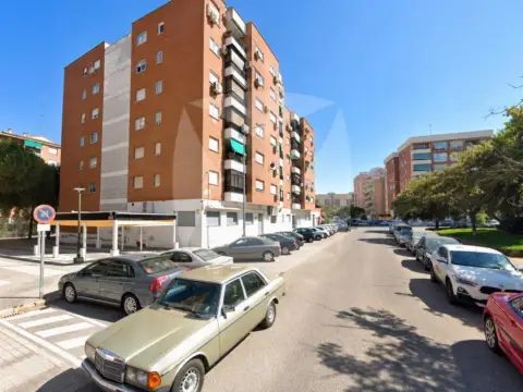 Piso en Huerta Rosales-Valdepasillas