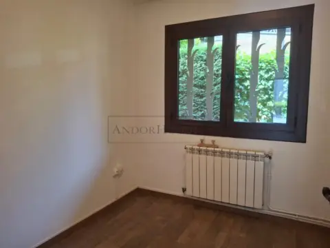3-bedroom townhouse for rent in La Massana · 41 of 60
