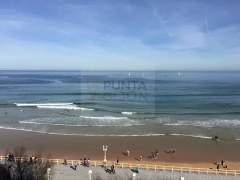 Piso en Laviada