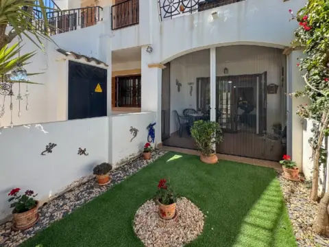 Apartamento en calle calle Pedro Mula (Pal)