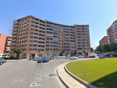 Piso en Plaça de les Corts Catalanes, 2