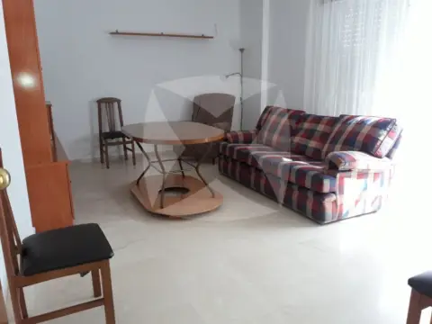 Piso en Valdepasillas