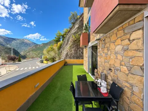 3-bedroom flat for sale in Sant Julià de Lòria · 5 of 60