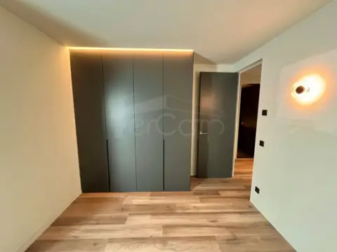 Pis de 3 habitacions en venda a Centro, Andorra la Vella · 59 de 60