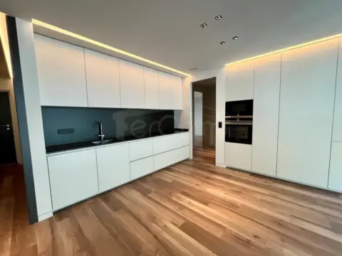 Pis de 3 habitacions en venda a Centro, Andorra la Vella · 46 de 60