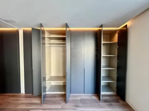 Pis de 3 habitacions en venda a Centro, Andorra la Vella · 56 de 60