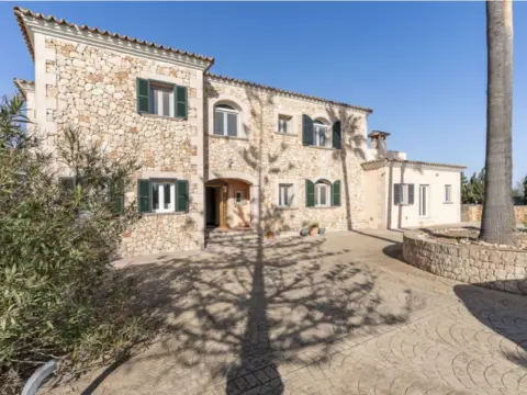 Casa rústica en Santa Maria del Camí