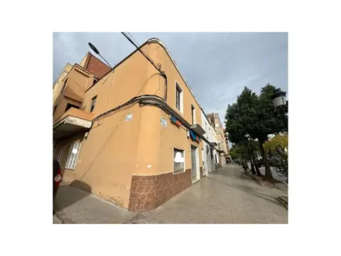 Casa en calle Avenida Glorieta La, nº 38