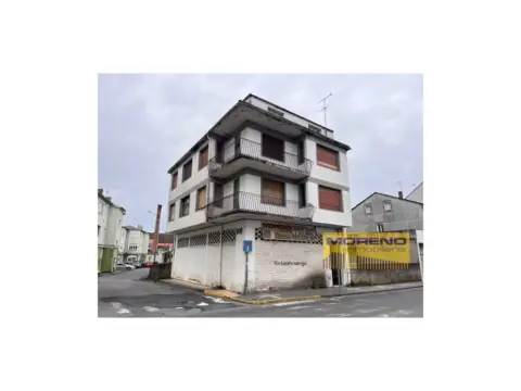 Edificio en Sarria