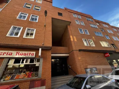 Piso en San Antonio-Estación-Las Hervencias