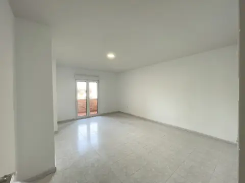 Piso en Zona calle Casa Amarilla