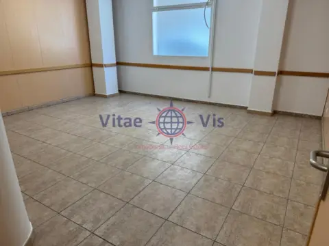 Local comercial en Avenida de Europa