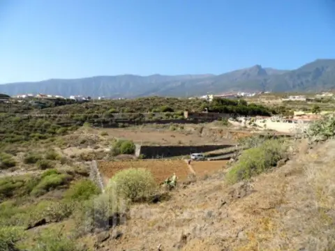 Finca rústica en Las Cuevecitas-Malpaís