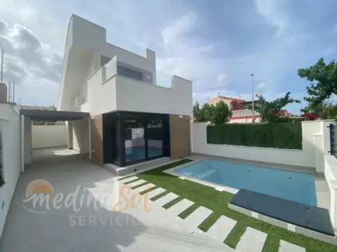 Casa en Las Lomas del Rame