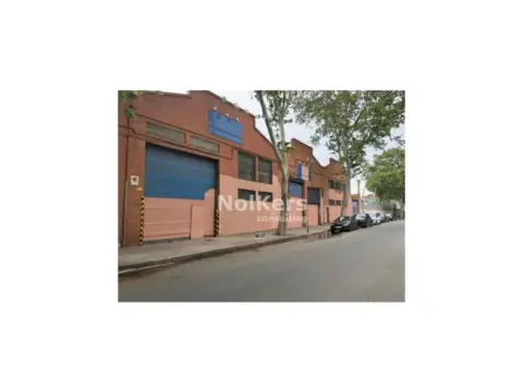 Nave industrial en El Bon Pastor
