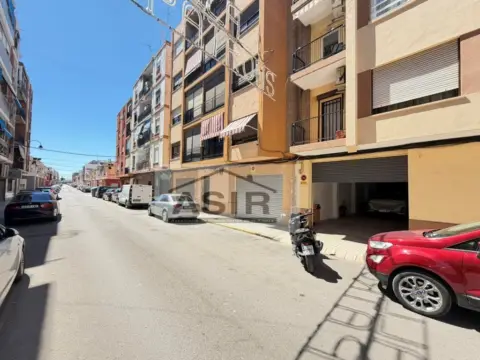 Garaje en Sants Patrons