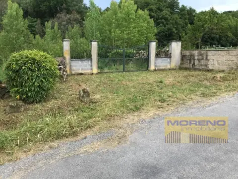 Terreno en Sarria