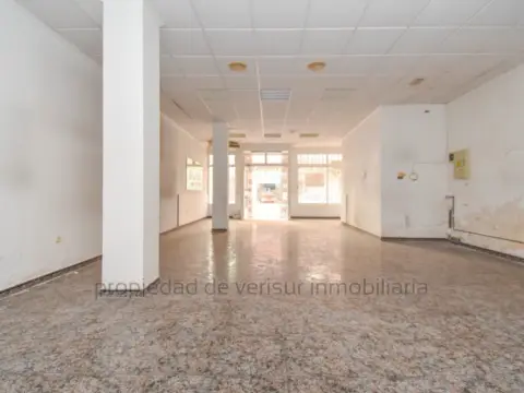 Local comercial en Centro