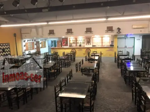 Local comercial en Sagrada Família
