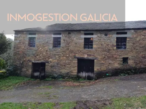 Casa rústica en Becerreá