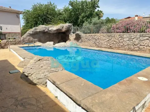 Chalet en Almendralejo
