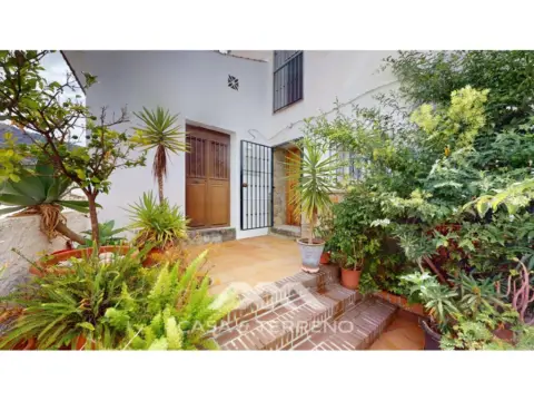 Casa adosada en Arenas de Vélez