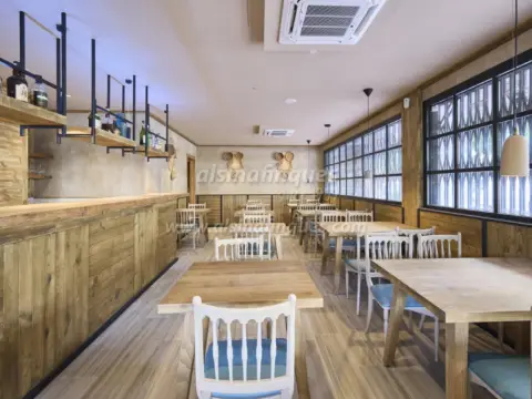 Local comercial en Fenals-Santa Clotilde