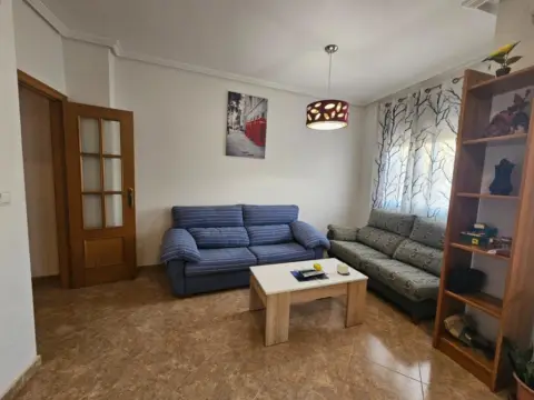 Piso en Avenida de la Taibilla, 1