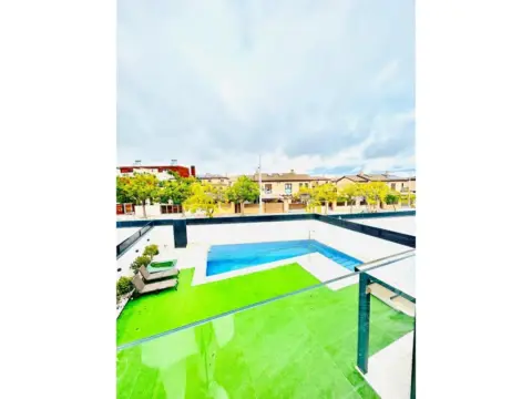 Casa en calle de Cataluña, 2